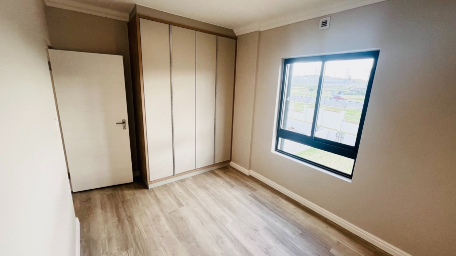 2 Bedroom Property for Sale in New Macassar Western Cape